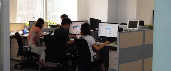 人工智能驅(qū)動(dòng)未來(lái) 知識(shí)競(jìng)賽軟件的基礎(chǔ)軟件開(kāi)發(fā)探索